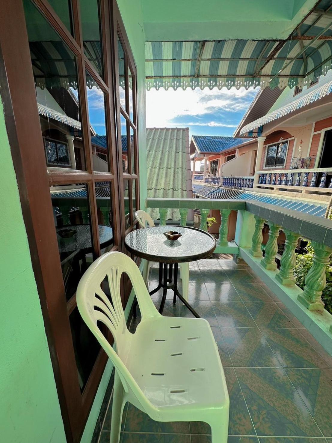 The Villa Residences Resort Patong Exterior photo