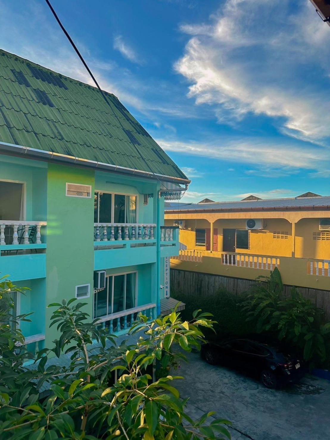 The Villa Residences Resort Patong Exterior photo